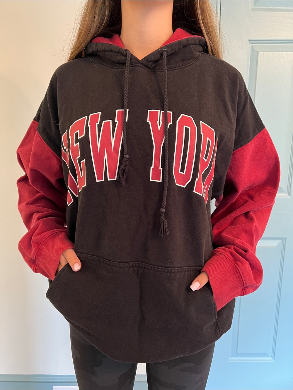Brandy Melville Black and Red NEW YORK Hoodie